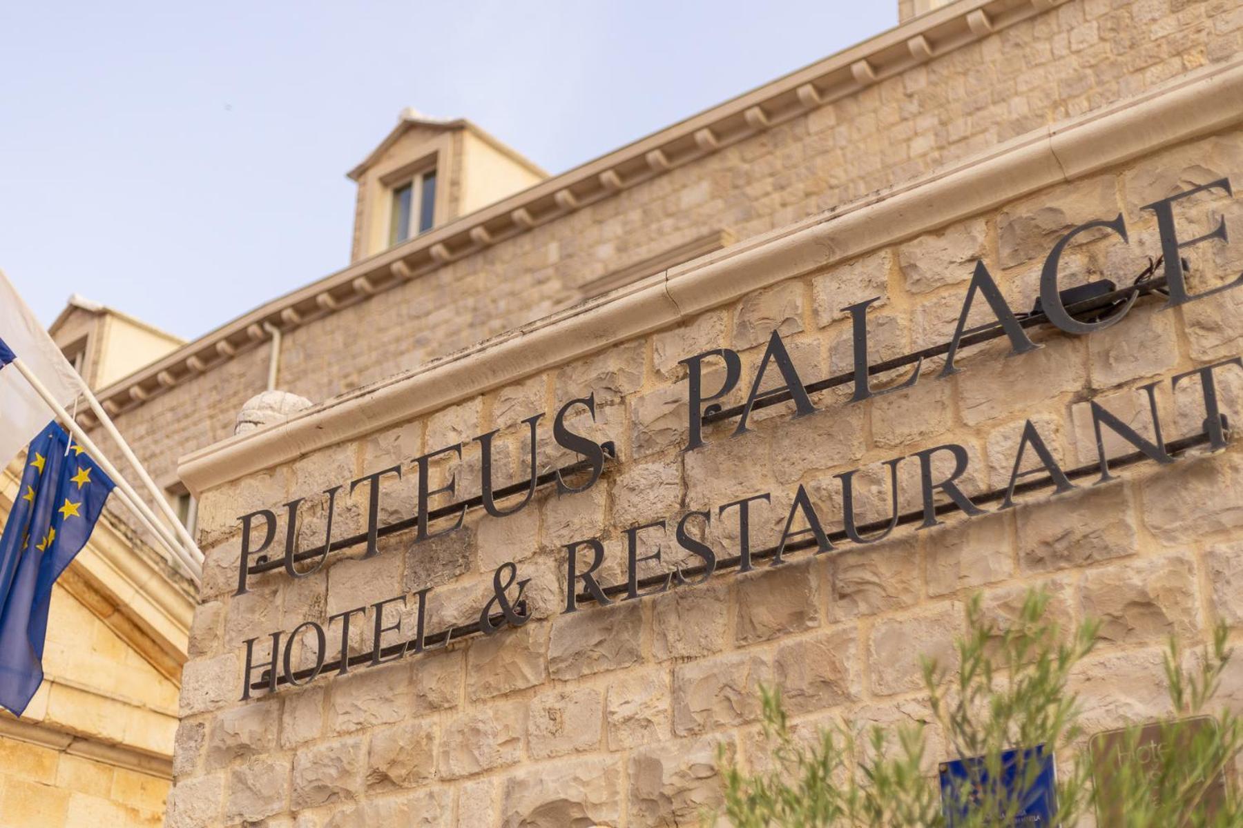 Puteus Palace Heritage Hotel Pučišća Kültér fotó